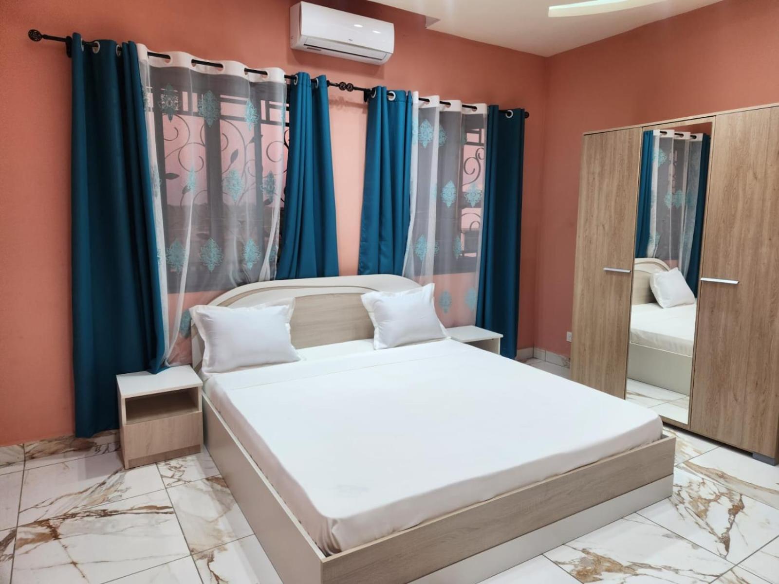 Ocean Heaven Hotel Mahajanga Exterior photo