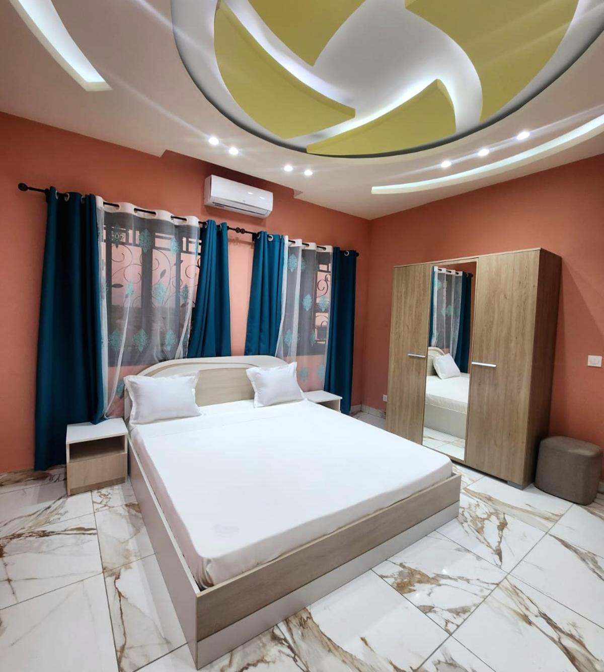 Ocean Heaven Hotel Mahajanga Exterior photo